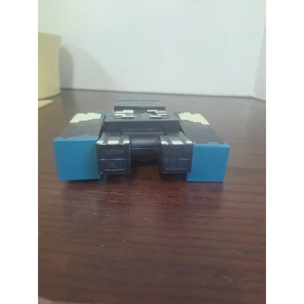 Minecraft Warden Figure Toy, Articulated Block Style, Black/Blue Untested